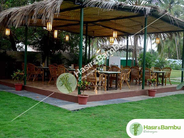 Saçaklı Ot Çatılar