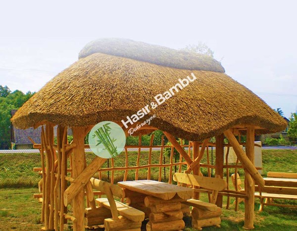 Hasır Gazebo